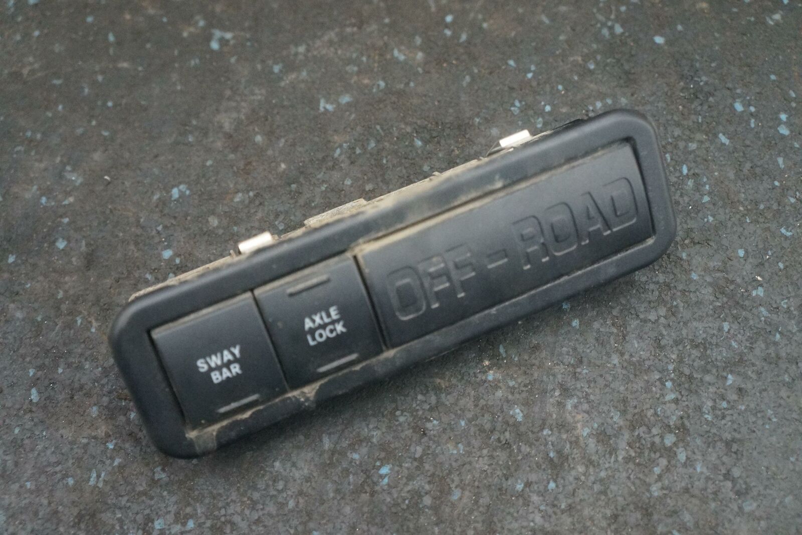 Dash Switch 2 Gang Sway Bar Axle Lock Panel 56046264AD OEM Jeep Wrangler  2014 – Pacific Motors