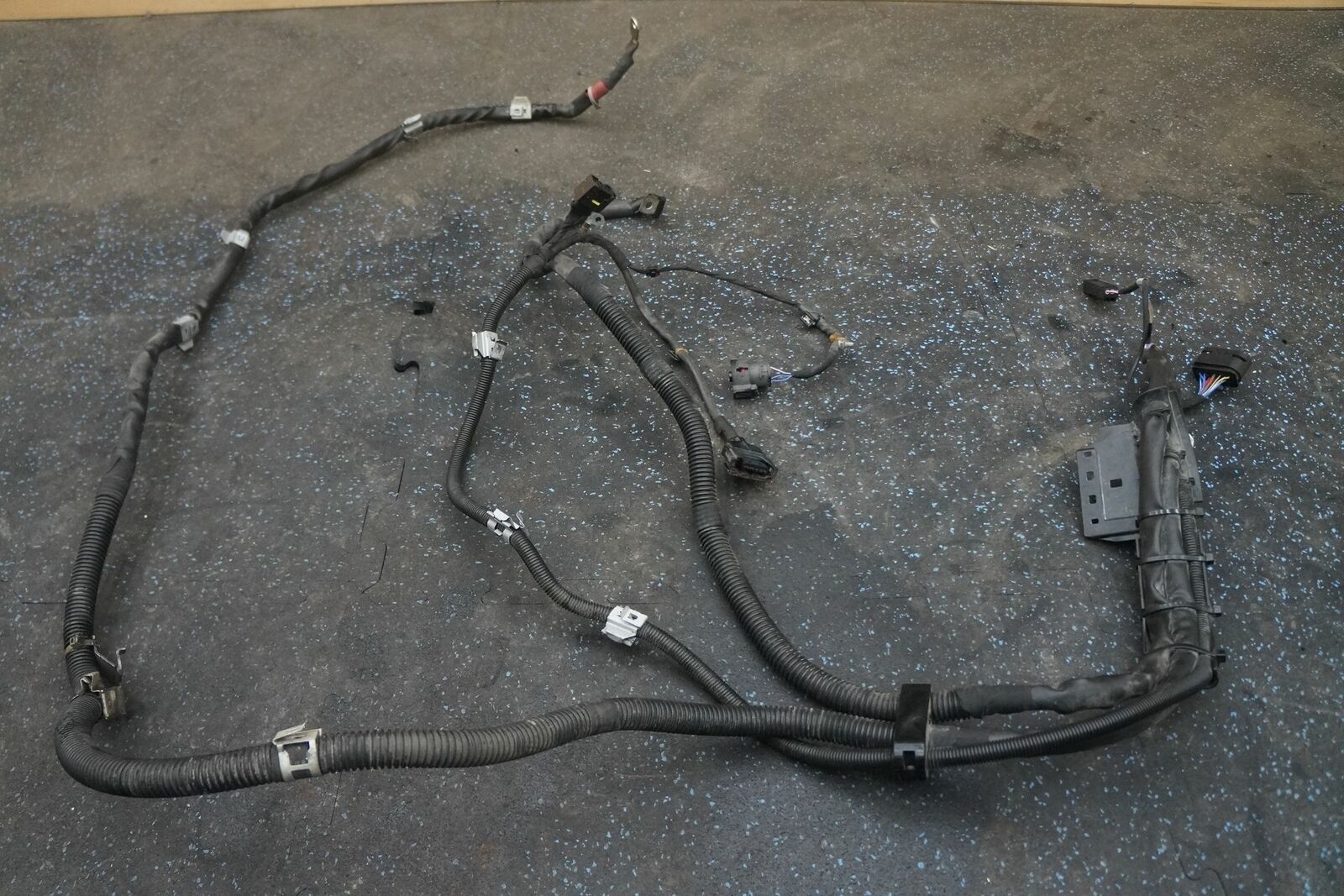 Wiring Harness For Mercedes from www.pacificmotors.com