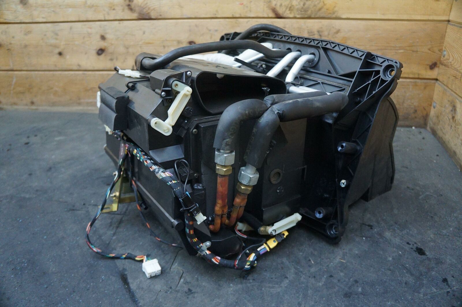 Heater Core HVAC Climate Control Duct Box Assembly 68070600 OEM Ferrari 360  430 – Pacific Motors